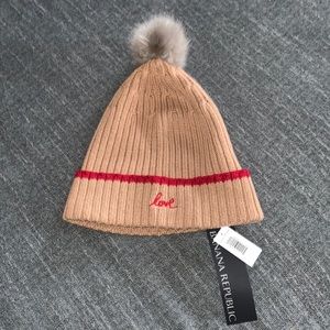 Women’s Banana Republic winter hat